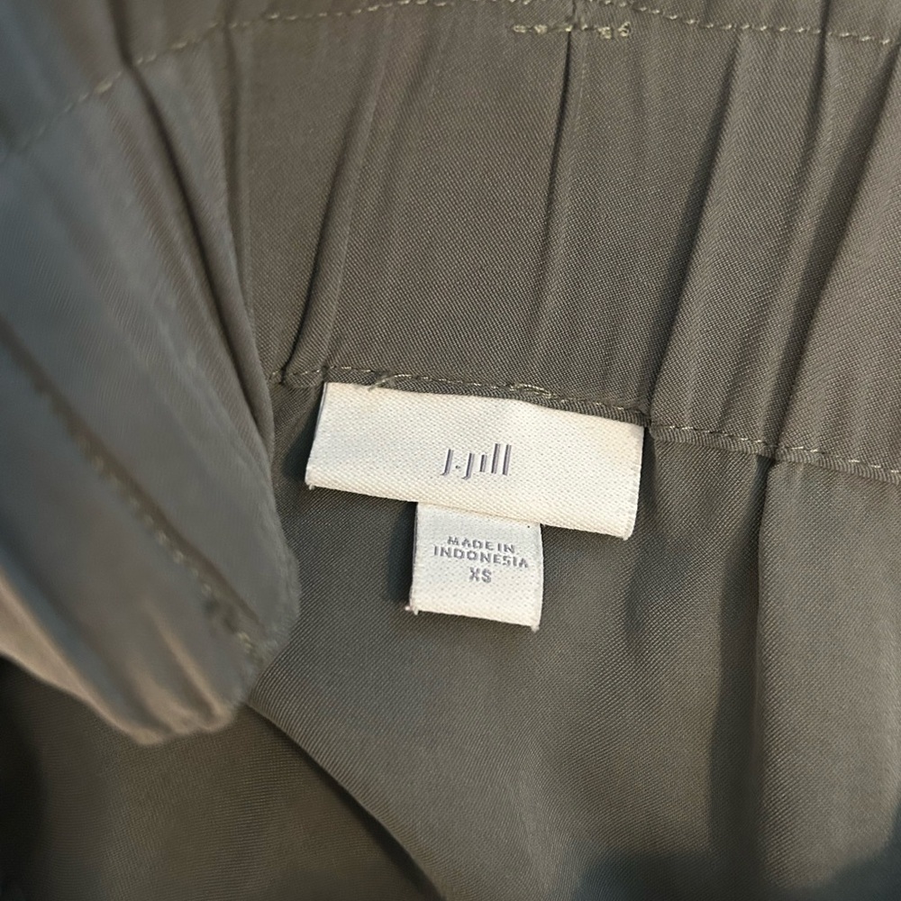J. Jill viscose utility belted skirt - Picture 7 of 7